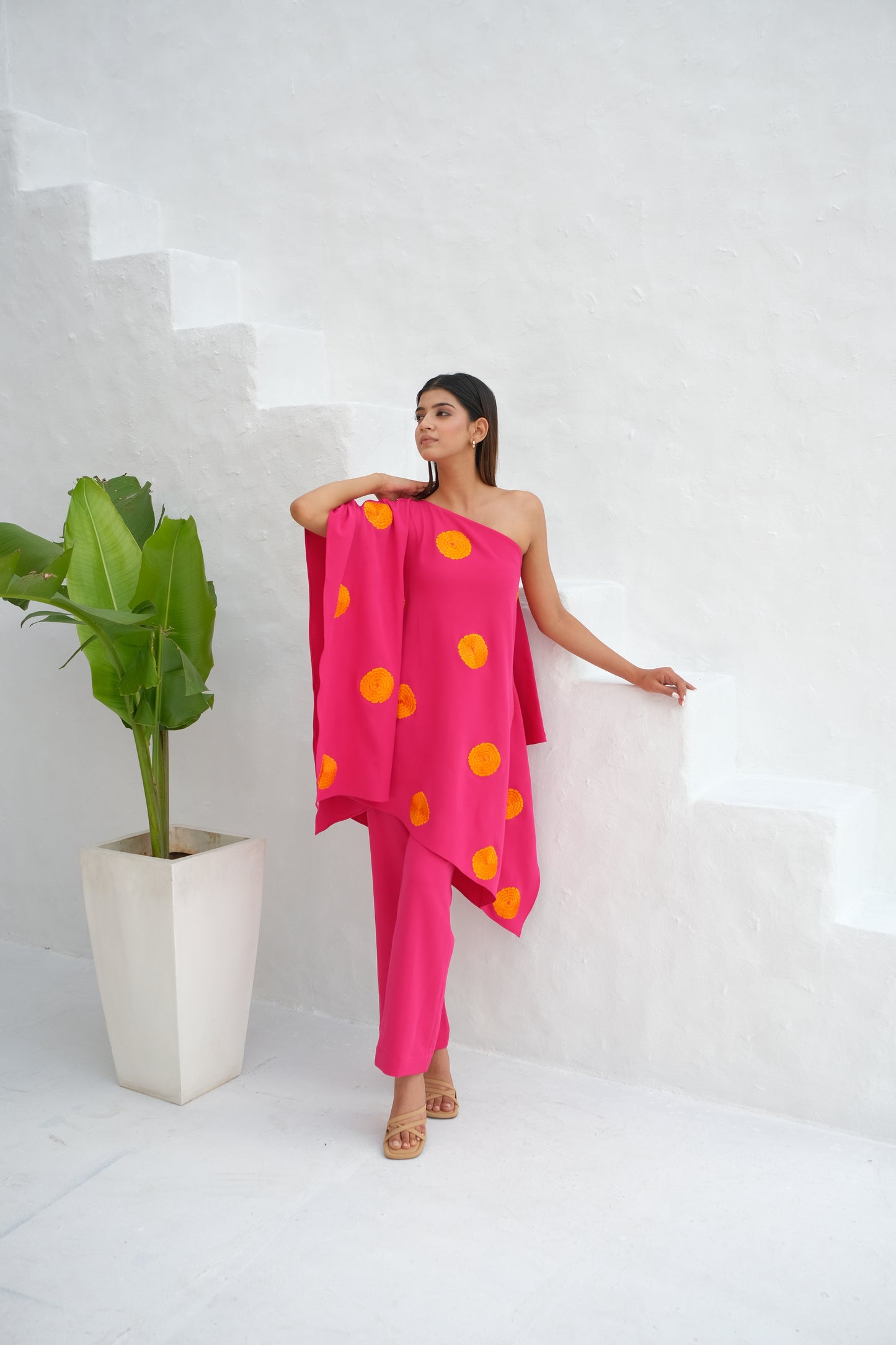 Pink Floral embroidered kaftan co-ord set
