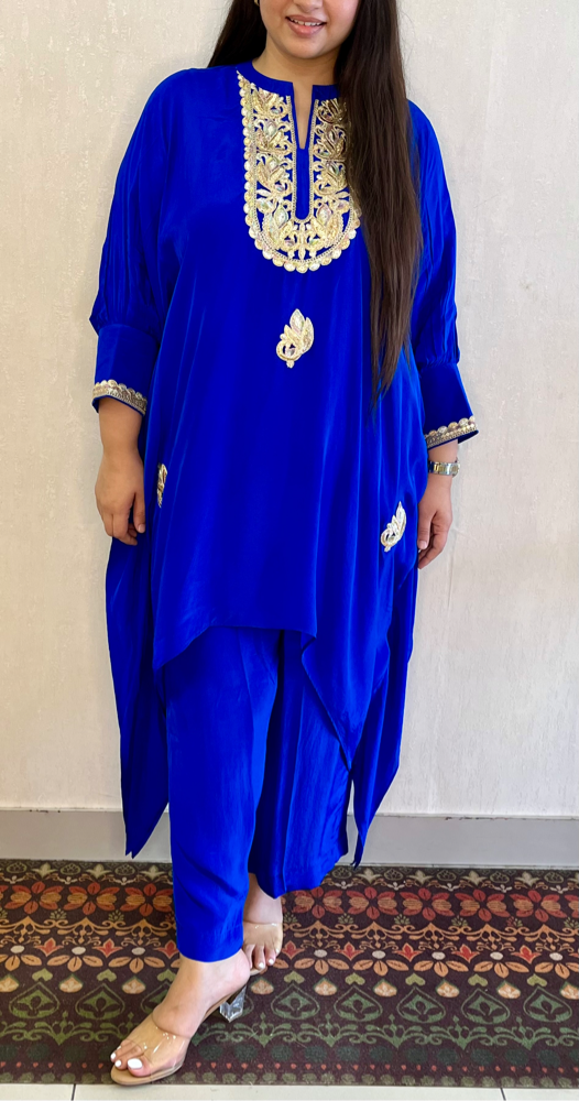 Electrical blue embroidered kaftan